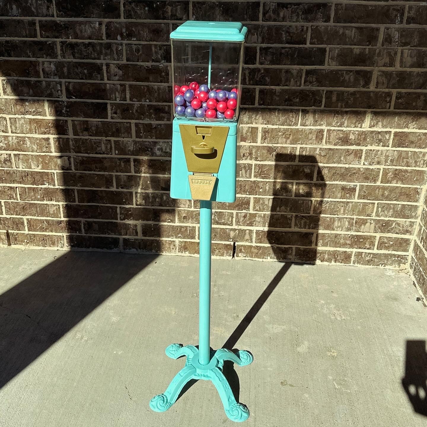 Refurbished Gumball Machine on Stand in Blue