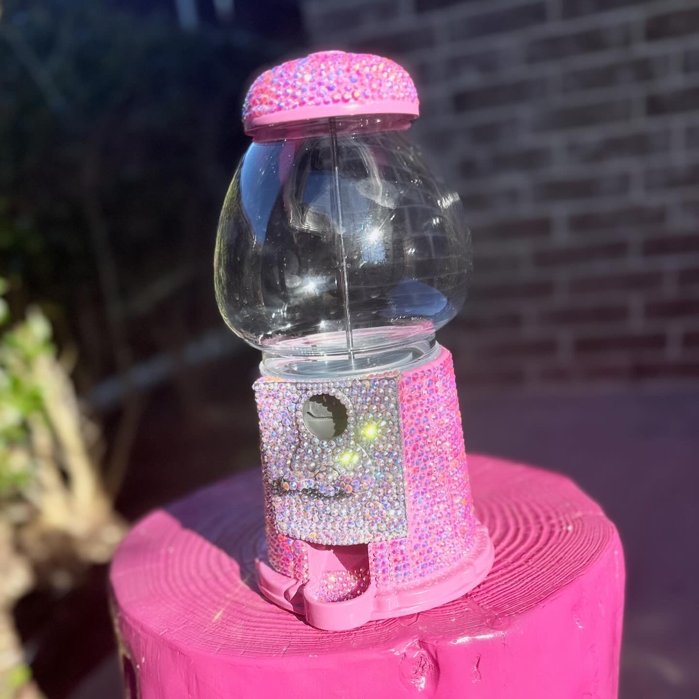 Refurbished Pink 11” Gumball machine