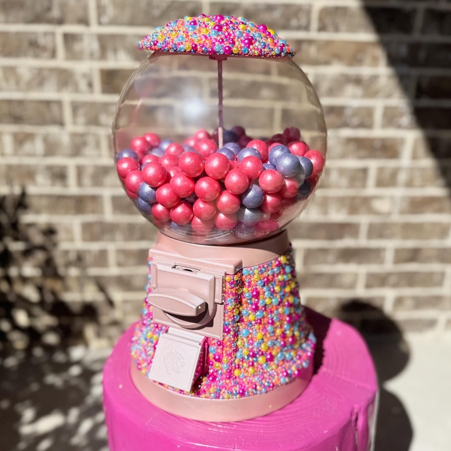 Refurbished Gumball Machine with Multicolored Gems and Pearls