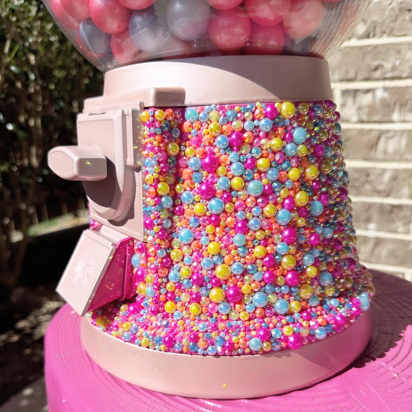 Refurbished Gumball Machine with Multicolored Gems and Pearls